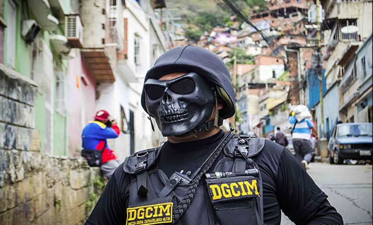 Maduro / Diosdado tienen un grupo de fuerzas «Élite» que les protegen son 3 cuerpos